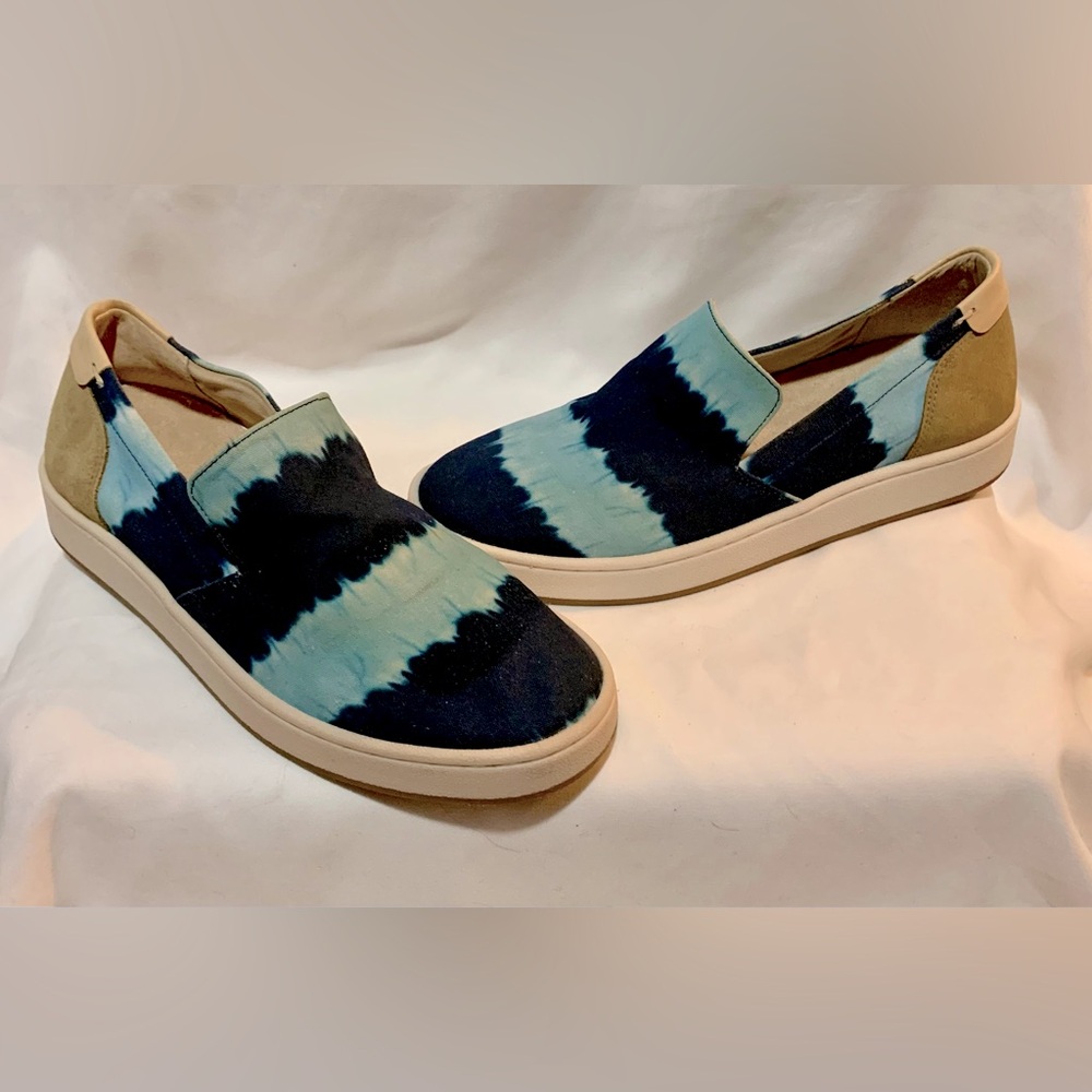 Lucky Brand Hadie Slip Ons
